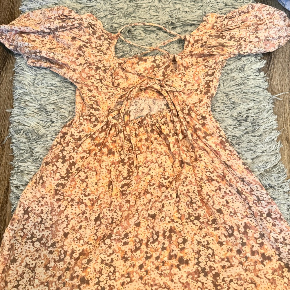 Pink floral dress, corset back, flowy!